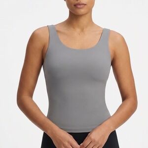 Lavento Cropped Tank Top Womens 6 Gray Stretch V Back Gym Workout Athleisure